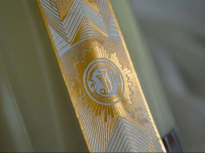 Folha de estampagem a quente